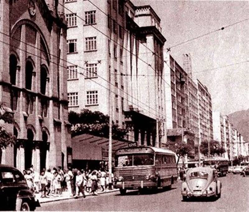 Foto histórica da Rua Visconde de Pirajá